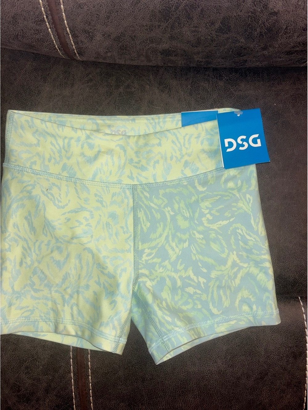 DSG Girls Medium 3” Momentum Shorts Blue Athletic NWT